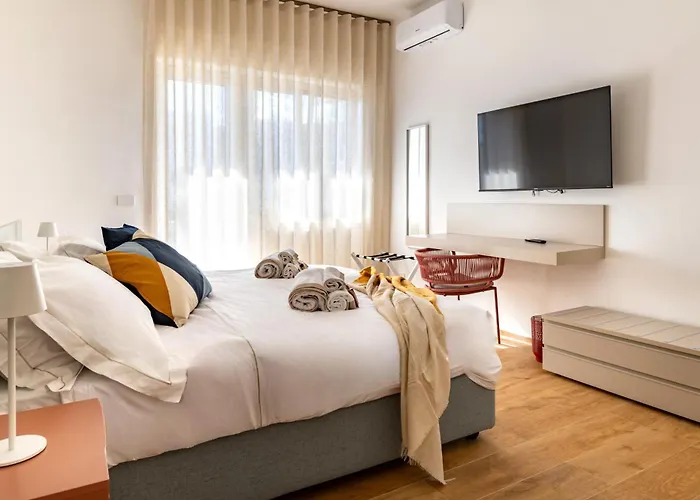 New Elegant 2 Bedroom Apt. Near Parco 2 Giugno Appartement