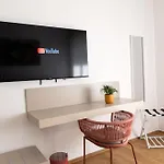 Appartement New Elegant 2 Bedroom Apt. Near Parco 2 Giugno Bari