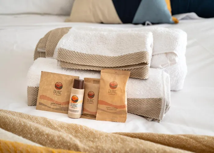 New Elegant 2 Bedroom Apt. Near Parco 2 Giugno Апартаменты